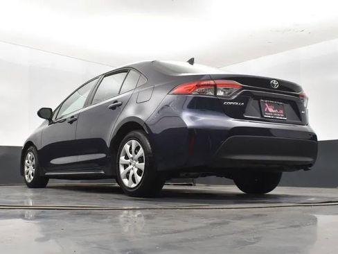 Used 2024 Toyota Corolla LE FWD image 12
