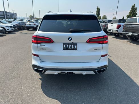 Used 2019 BMW X5 xDrive50i w/ M Sport Package AWD/4WD image 4