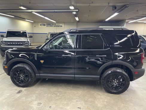 Certified 2025 Ford Bronco Sport Badlands AWD/4WD image 4