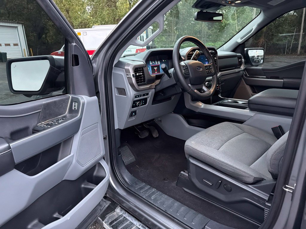 Used 2024 Ford F150 XLT w/ Equipment Group 302A MID AWD/4WD image 12