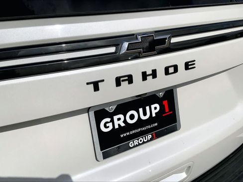 Used 2022 Chevrolet Tahoe Z71 w/ Off-Road Capability Package AWD/4WD image 31