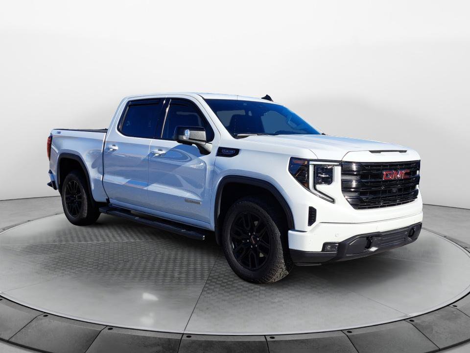 Used 2024 GMC Sierra 1500 Elevation w/ Elevation Premium Package AWD/4WD image 1