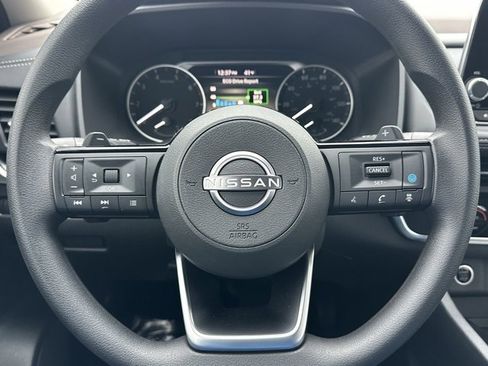 Certified 2023 Nissan Rogue SV image 41