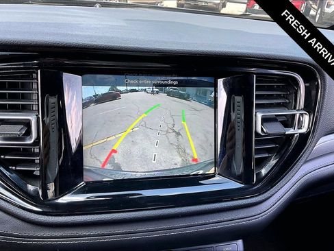 Used 2023 Dodge Durango SXT RWD image 10