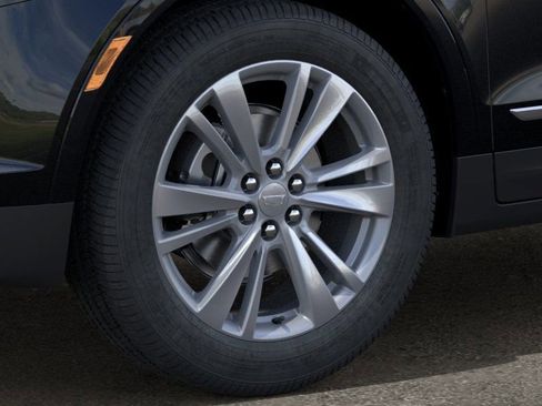 New 2025 Cadillac XT5 Premium Luxury w/ LPO, Floor Liner Package image 9