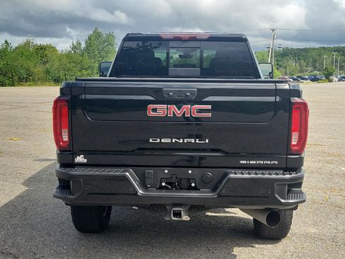 Used 2023 GMC Sierra 2500 Denali w/ Denali Ultimate Package AWD/4WD image 6
