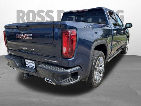 Used 2023 GMC Sierra 1500 Denali w/ Denali Reserve Package AWD/4WD image 4