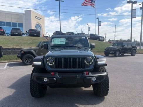 New 2026 Jeep Wrangler Rubicon w/ Xtreme 35 Tire Package image 13