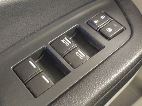 Used 2022 Honda Pilot Touring image 27