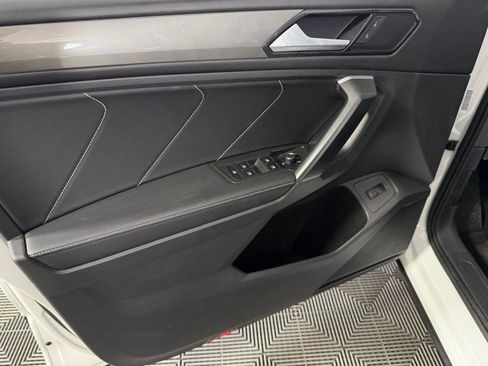 Used 2024 Volkswagen Tiguan Wolfsburg Edition image 25