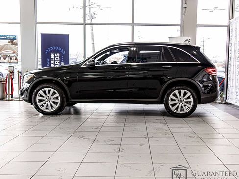 Used 2020 Mercedes-Benz GLC 300 SUV w/ Parking Assistance Package image 7
