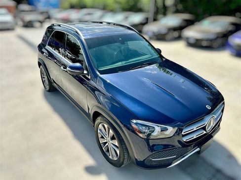 Used 2022 Mercedes-Benz GLE 450 4MATIC w/ Premium Package image 14