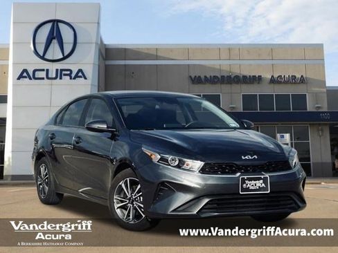 Used 2024 Kia Forte LXS w/ LXS Technology Package image 1