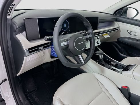 New 2026 Hyundai Tucson SEL image 9