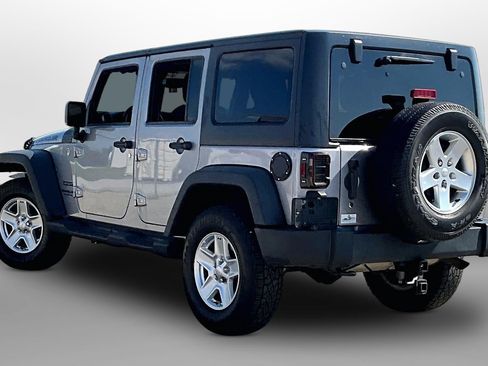 Used 2015 Jeep Wrangler Unlimited Sport w/ Quick Order Package 24S AWD/4WD image 10
