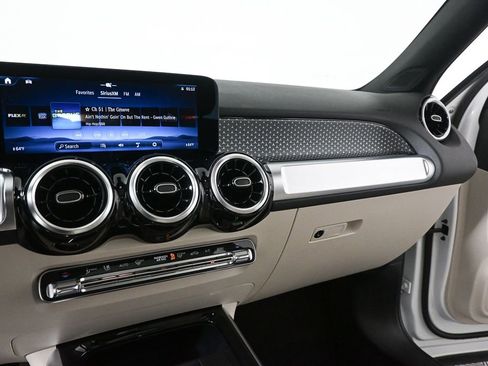 Certified 2026 Mercedes-Benz GLB 250 image 13