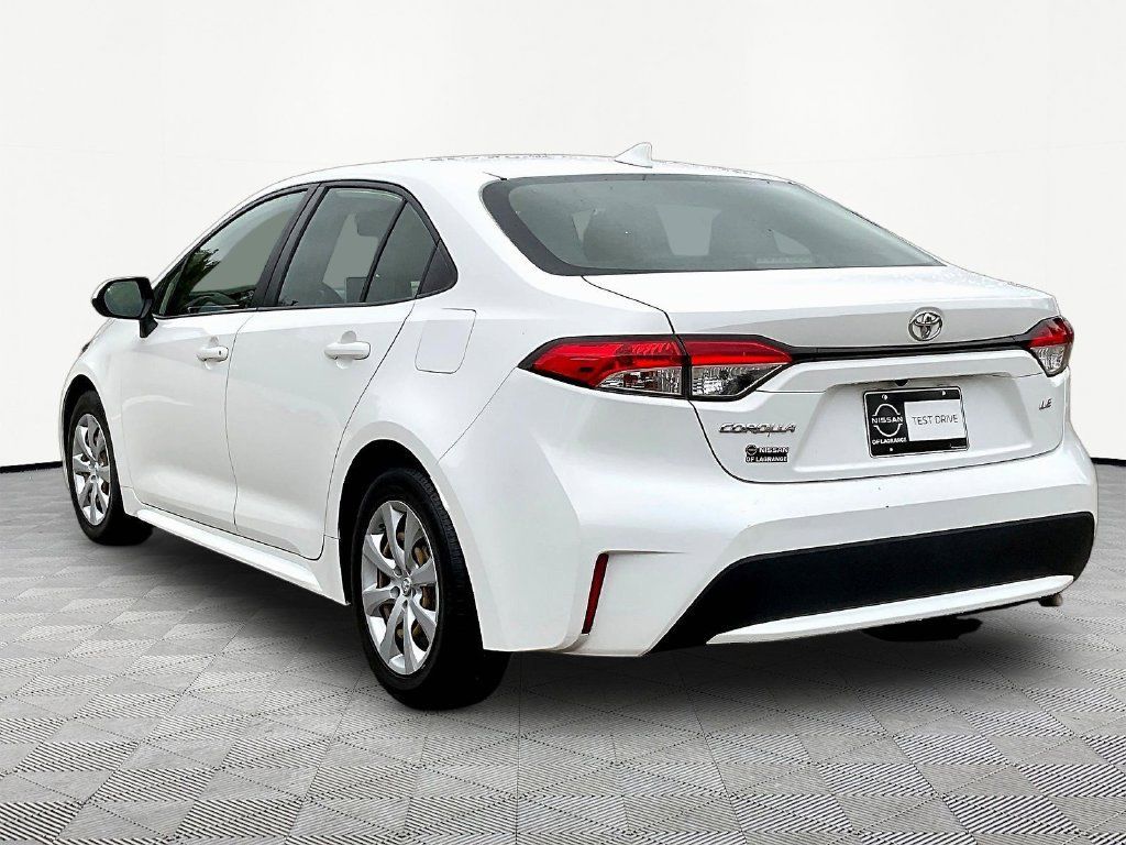 Used 2021 Toyota Corolla LE FWD image 8