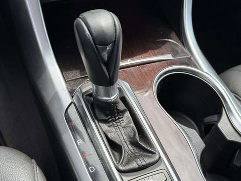Used 2015 Acura TLX FWD image 26