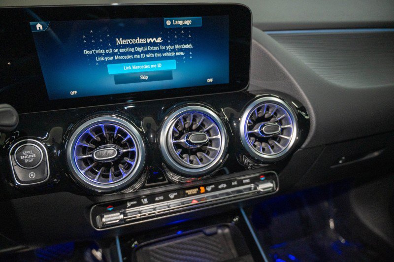 New 2026 Mercedes-Benz GLA 250 4MATIC image 27