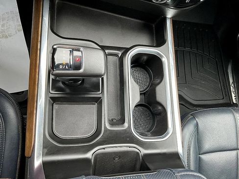 Used 2022 Chevrolet Silverado 1500 High Country image 22