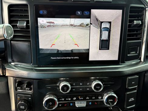 Used 2024 Ford F250 Lariat w/ Sport Appearance Package image 18