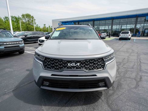 Used 2023 Kia Sorento X-Line EX AWD/4WD image 2