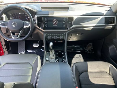 Used 2023 Volkswagen Atlas SEL Premium AWD/4WD image 13