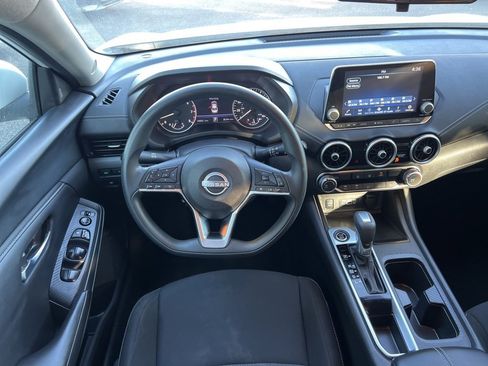 Used 2024 Nissan Sentra SV image 19