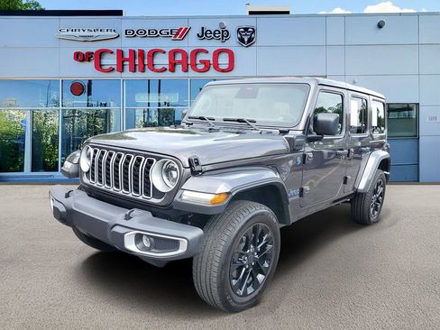 Certified 2025 Jeep Wrangler Unlimited Sahara w/ Safety Group AWD/4WD image 2