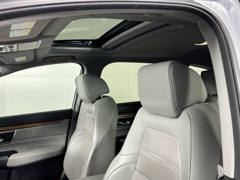 Used 2022 Honda CR-V Touring image 19