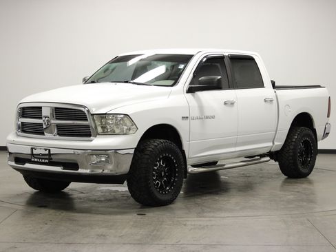 Used 2012 RAM 1500 Big Horn w/ Remote Start & Security Group image 4