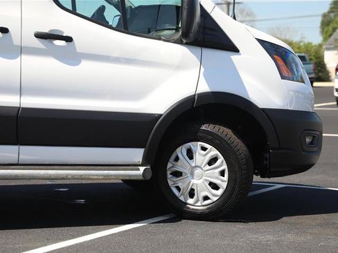 Certified 2025 Ford Transit 250 Low Roof w/ Exterior Upgrade Package RWD image 5