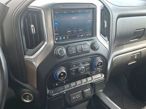 Used 2020 Chevrolet Silverado 1500 RST AWD/4WD image 18