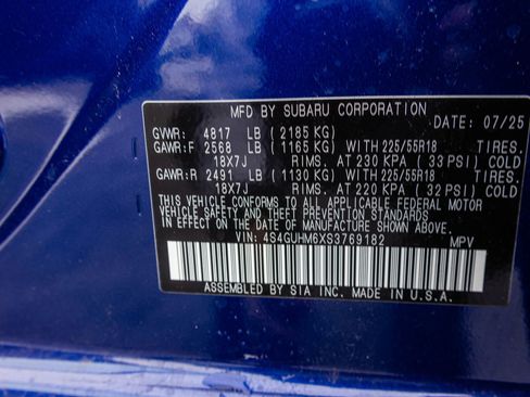 New 2025 Subaru Crosstrek 2.5i Limited w/ Crosstrek Mirror Package image 38