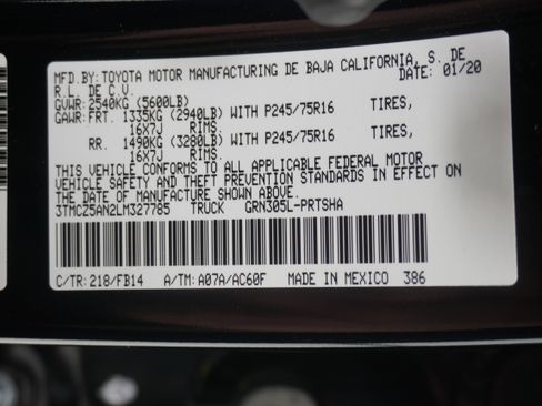 Used 2020 Toyota Tacoma SR AWD/4WD image 25