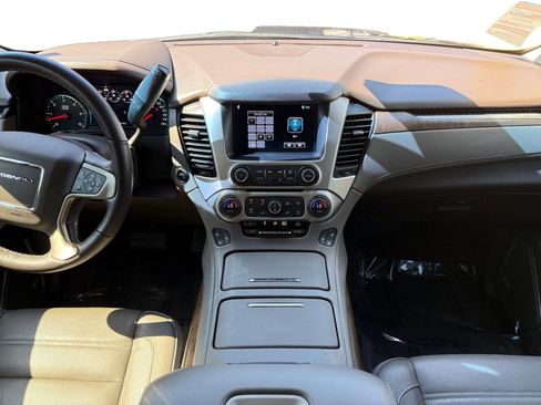 Used 2019 GMC Yukon Denali w/ Open Road Package image 11