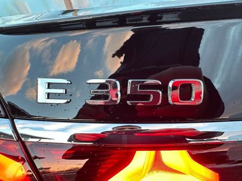 New 2026 Mercedes-Benz E 350 4MATIC Sedan image 9