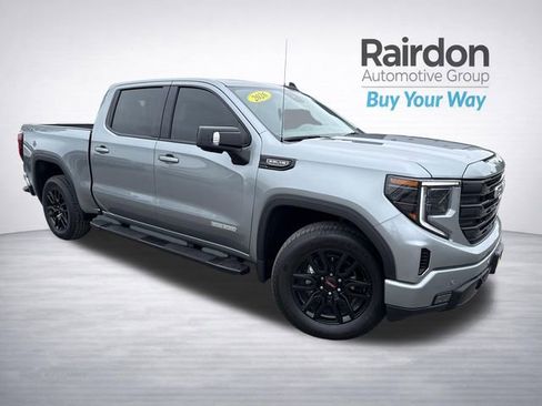 Used 2026 GMC Sierra 1500 Elevation w/ Elevation Premium Package AWD/4WD image 1