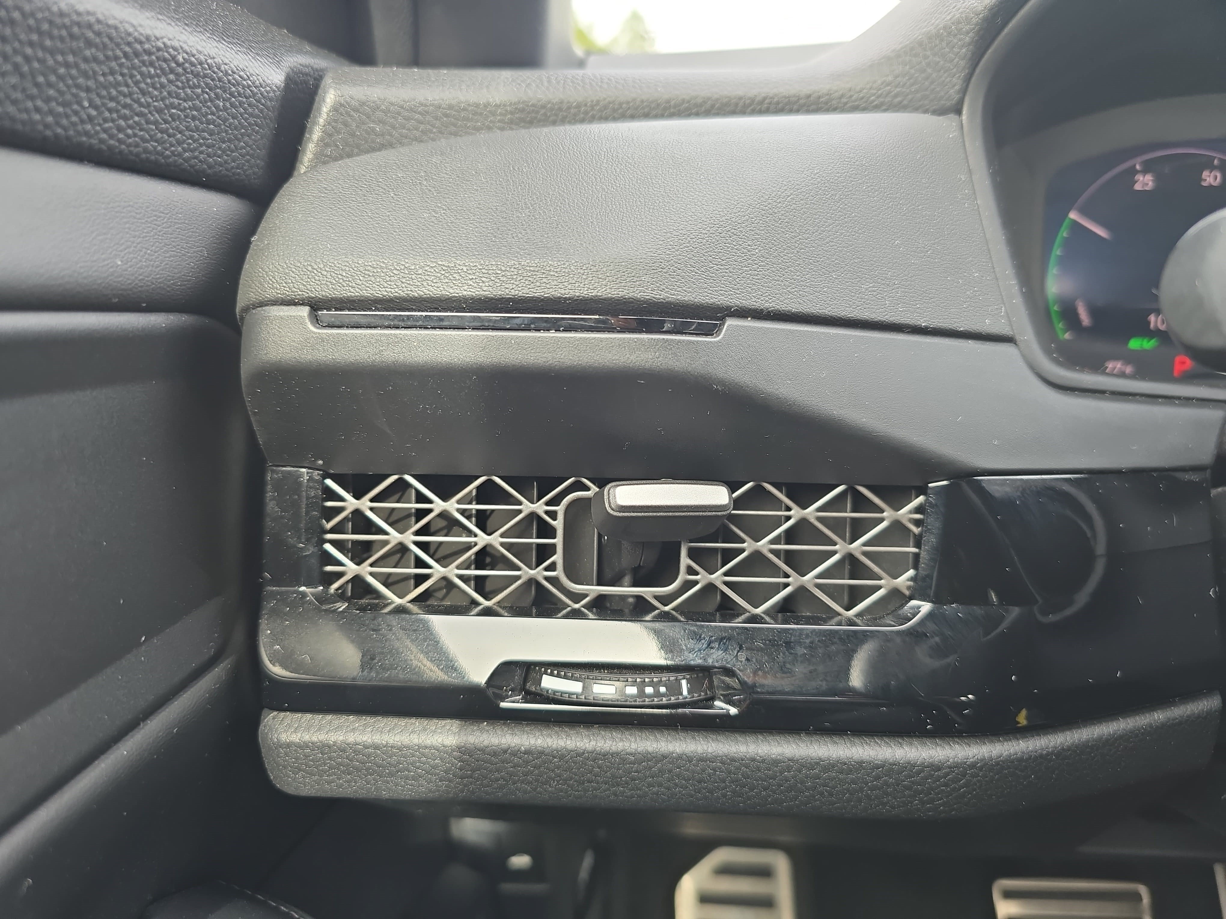 Used 2024 Honda Accord Sport image 24
