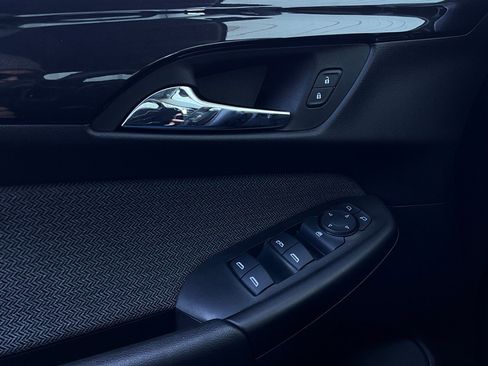 Used 2025 Chevrolet TrailBlazer LT image 18