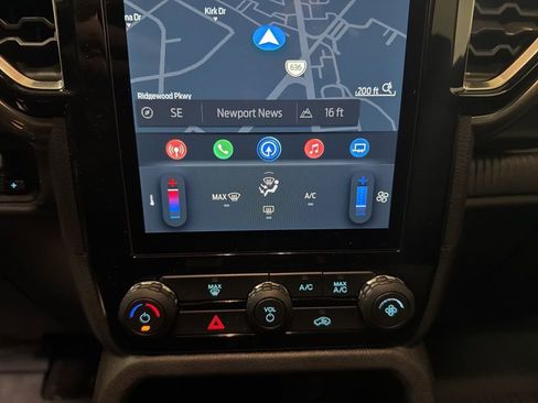 Used 2024 Ford Ranger XLT w/ Advanced Towing Package image 28