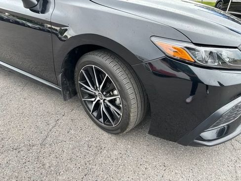 Used 2023 Toyota Camry SE FWD image 8