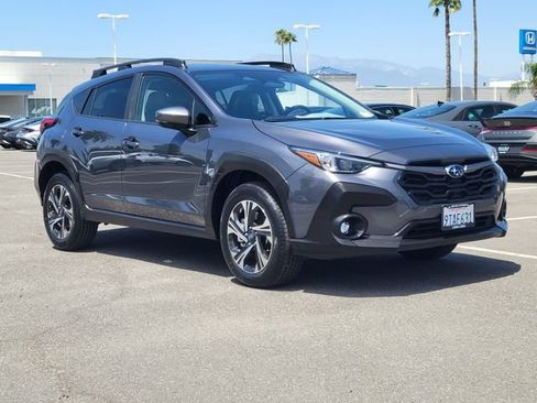 Used 2025 Subaru Crosstrek 2.5i Premium AWD/4WD image 36