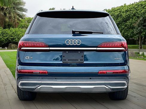 Used 2021 Audi Q7 2.0T Premium Plus w/ Premium Plus Package AWD/4WD image 3