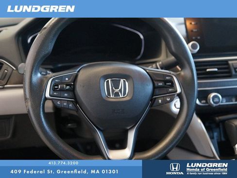 Used 2018 Honda Accord EX image 17
