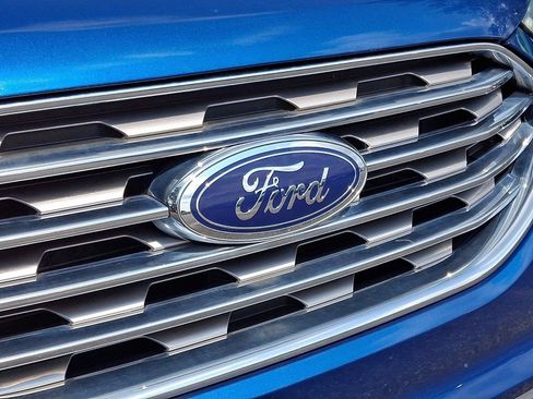 Used 2020 Ford Edge SEL w/ Convenience Package FWD image 13