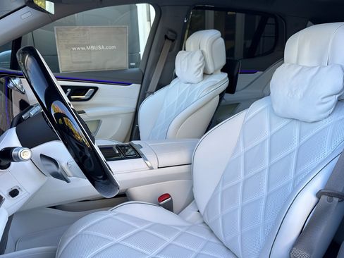 New 2025 Mercedes-Benz Maybach EQS 680 4MATIC image 5