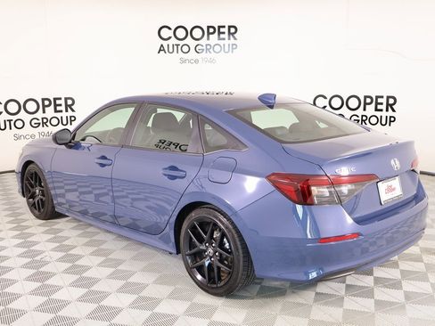 Used 2025 Honda Civic Sport image 21