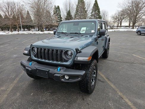 Used 2025 Jeep Wrangler Unlimited Rubicon 4xe w/ Convenience Group image 2