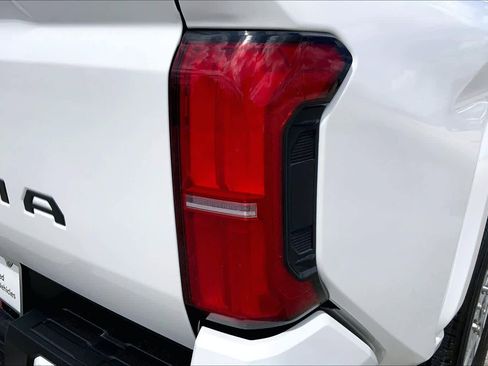 Used 2026 Toyota Tacoma SR5 RWD image 30